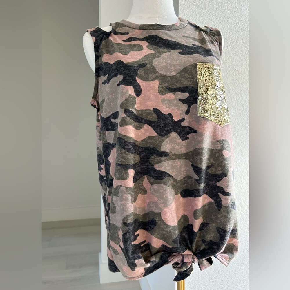 BiBi Cold Shoulder Pink Green Camoflauge Sequin Layering Tank Top Womens Medium